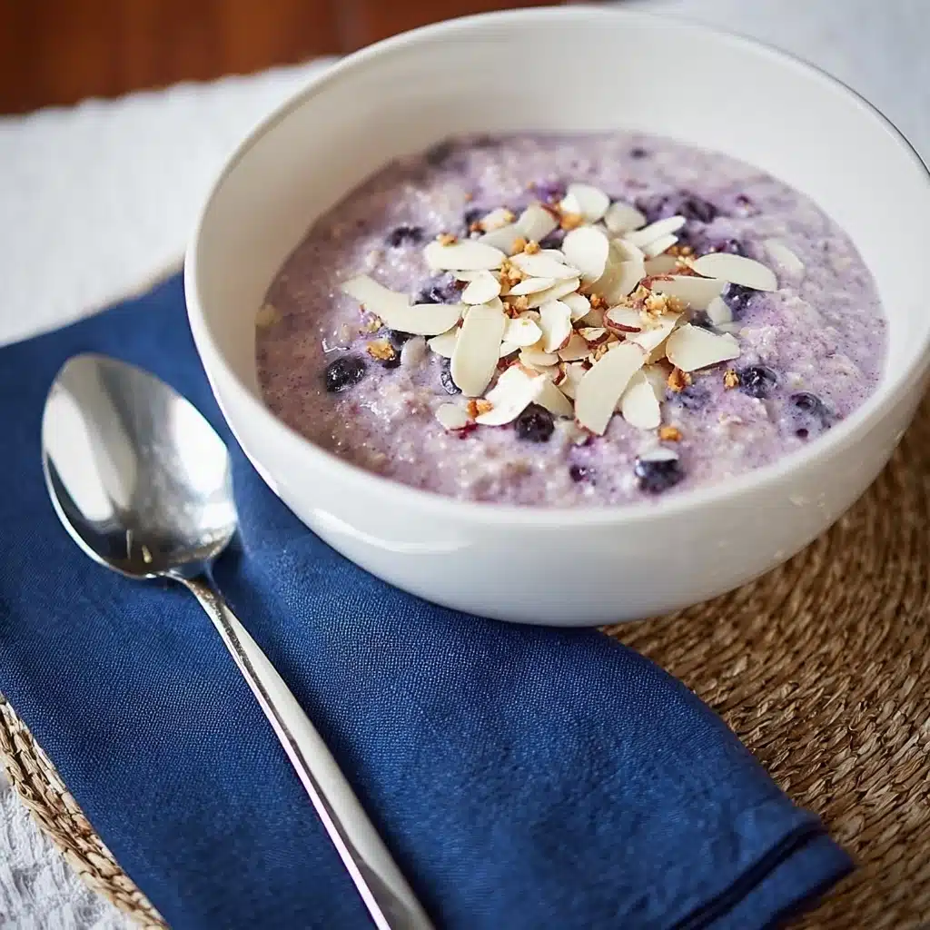 Hot Blueberry-Honey Breakfast Quinoa {Recipe} Recipe