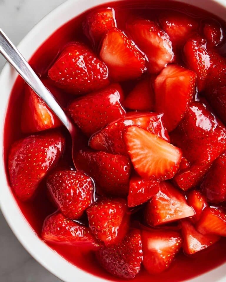 Fresh Strawberry Sauce (Strawberry Topping) Recipe